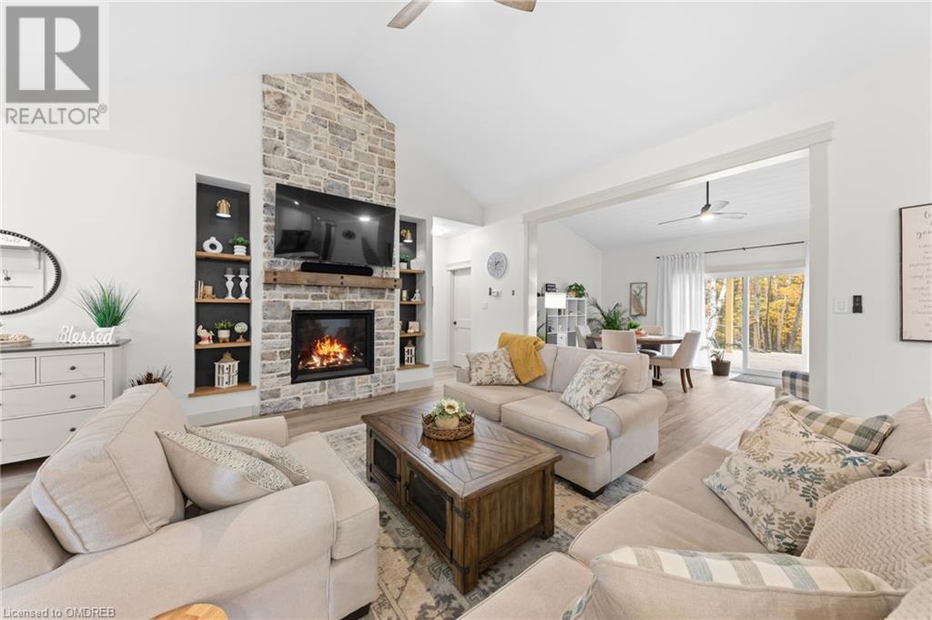 681 Doe Lake Road Road, Katrine, Ontario  P0A 1L0 - Photo 7 - 40666926