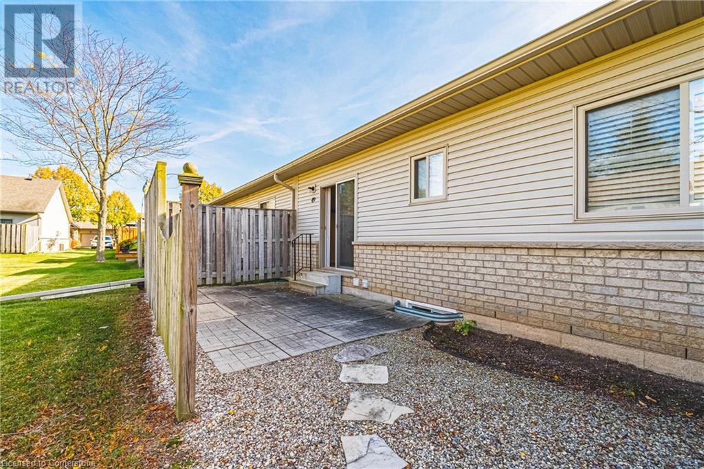 34 Southbrook Drive Unit# 49, Binbrook, Ontario  L0R 1C0 - Photo 12 - 40668187