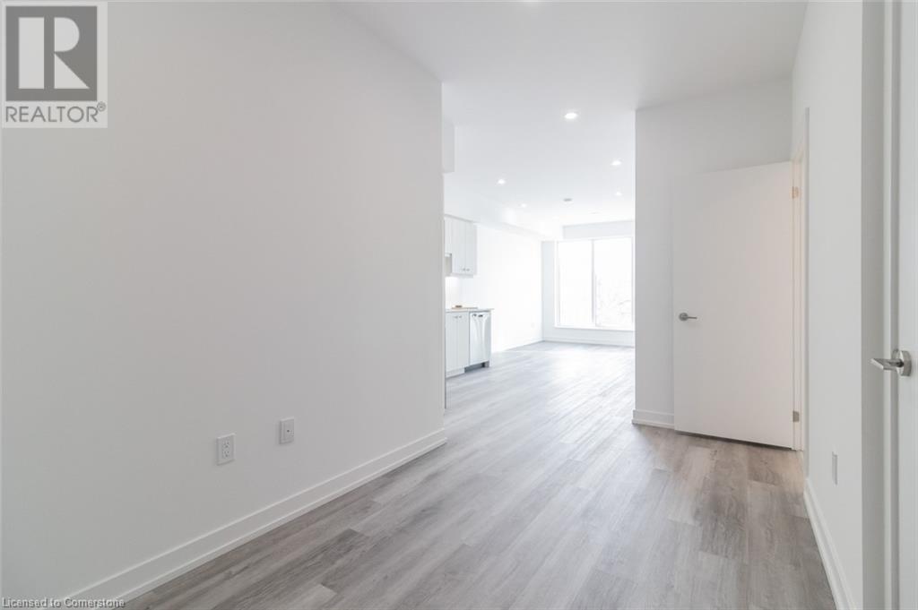 15 Wellington Street Unit# 411, Kitchener, Ontario  N2G 0E3 - Photo 8 - 40665079