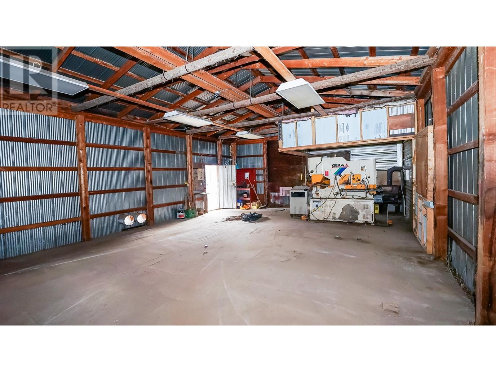 426 Aylmer Rd, Chase, British Columbia  V0E 1M0 - Photo 11 - 181474