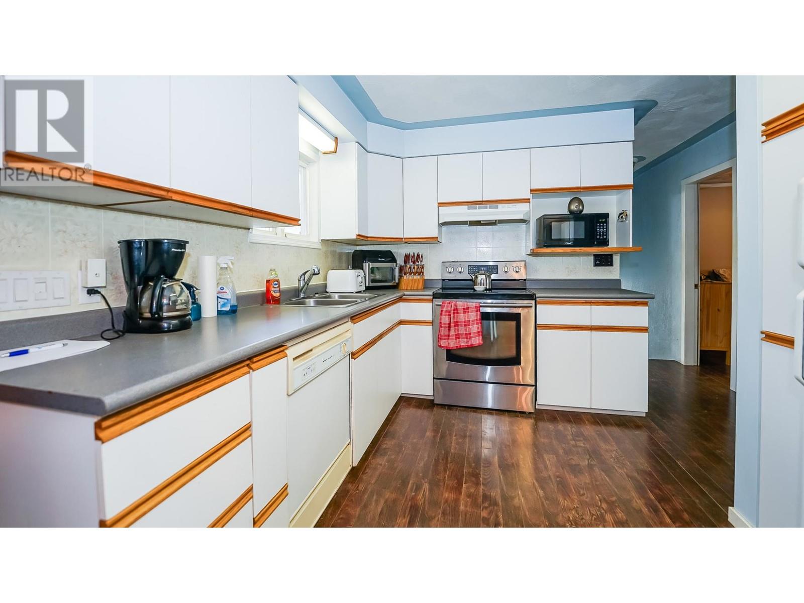 426 Aylmer Rd, Chase, British Columbia  V0E 1M0 - Photo 13 - 181474