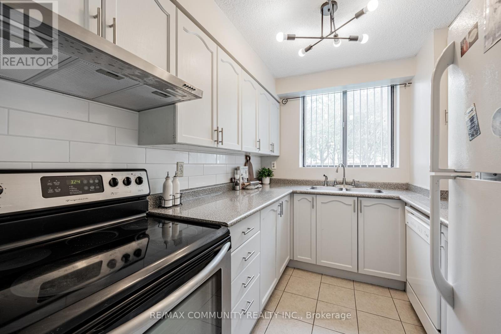 103 - 10 Tapscott Road, Toronto, Ontario  M1B 3L9 - Photo 11 - E9507902