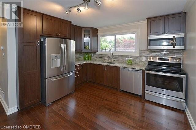 643 Gayne Boulevard Unit# Main Level, Burlington, Ontario  L7T 3W1 - Photo 4 - 40667406