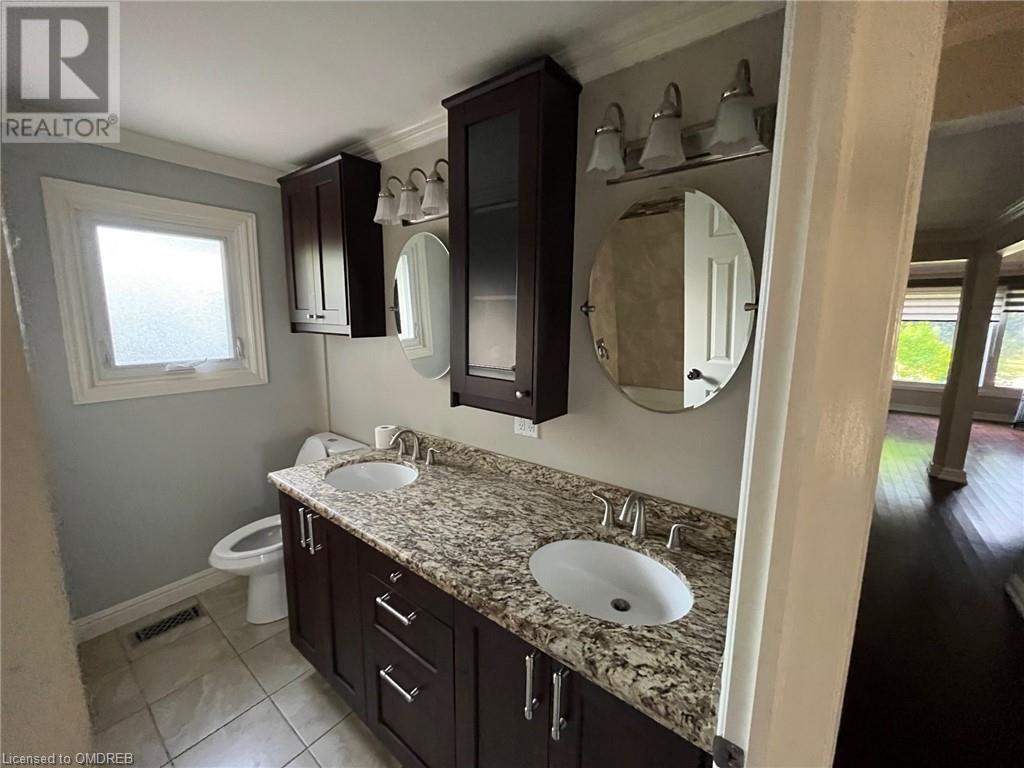 643 Gayne Boulevard Unit# Main Level, Burlington, Ontario  L7T 3W1 - Photo 7 - 40667406