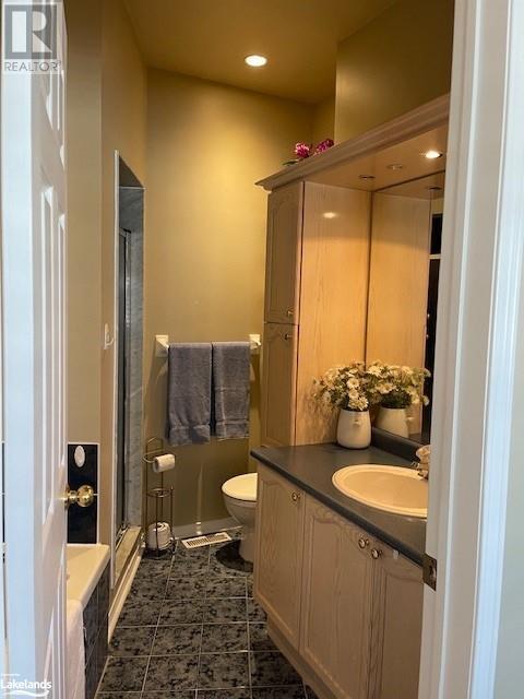12 Cranberry Surf, Collingwood, Ontario  L9Y 5C4 - Photo 16 - 40656476