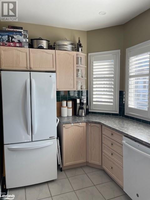 12 Cranberry Surf, Collingwood, Ontario  L9Y 5C4 - Photo 6 - 40656476