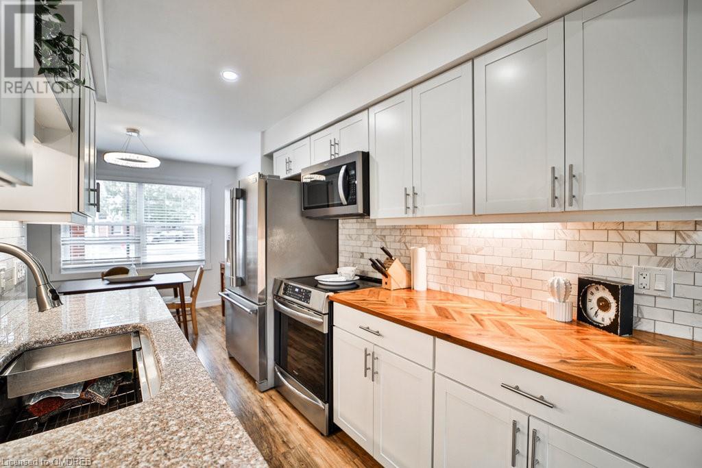 403 Keats Way Unit# 4, Waterloo, Ontario  N2L 5S7 - Photo 14 - 40666441