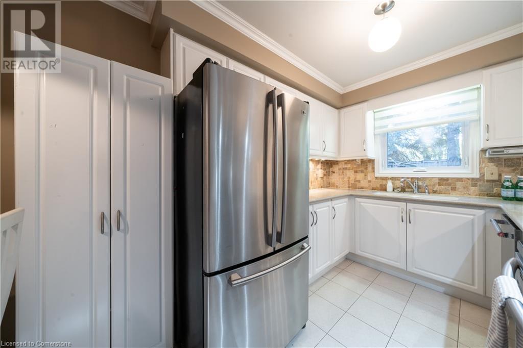 230 Meadowbrook Drive Unit# 6, Ancaster, Ontario  L9G 4V2 - Photo 11 - 40665656