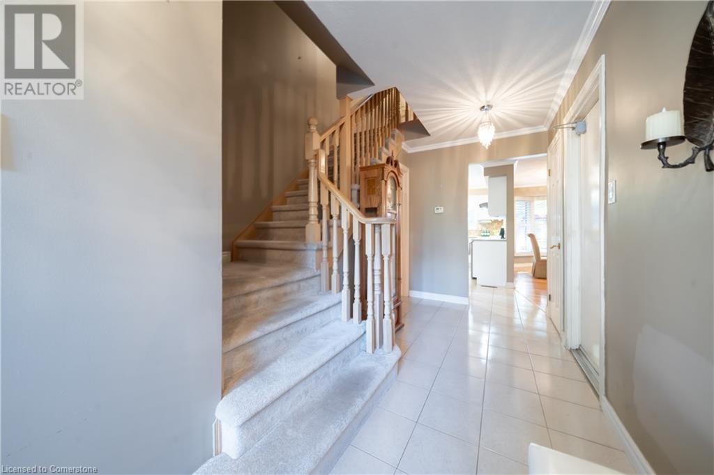 230 Meadowbrook Drive Unit# 6, Ancaster, Ontario  L9G 4V2 - Photo 14 - 40665656