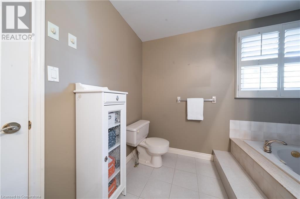 230 Meadowbrook Drive Unit# 6, Ancaster, Ontario  L9G 4V2 - Photo 19 - 40665656