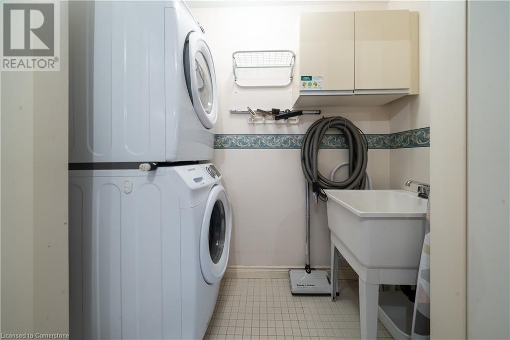 230 Meadowbrook Drive Unit# 6, Ancaster, Ontario  L9G 4V2 - Photo 24 - 40665656
