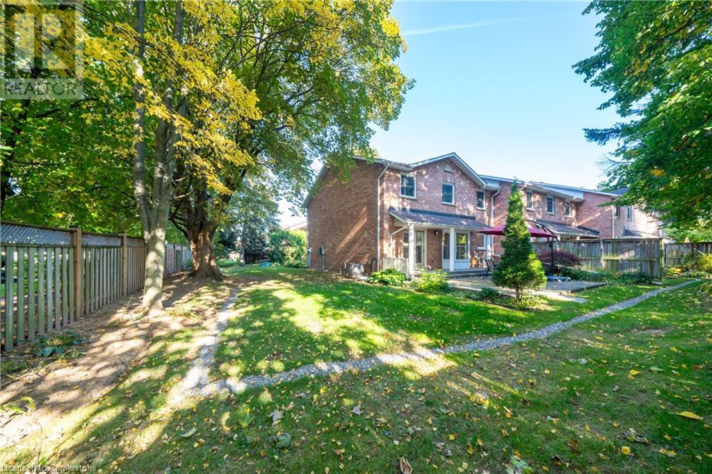 230 Meadowbrook Drive Unit# 6, Ancaster, Ontario  L9G 4V2 - Photo 33 - 40665656