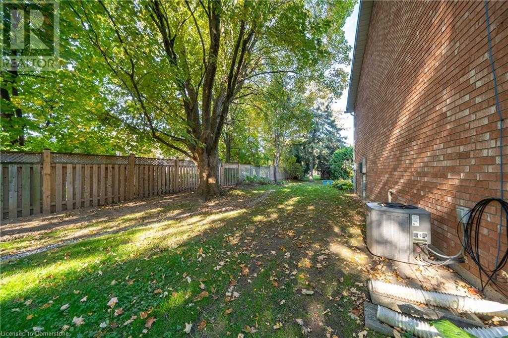 230 Meadowbrook Drive Unit# 6, Ancaster, Ontario  L9G 4V2 - Photo 34 - 40665656