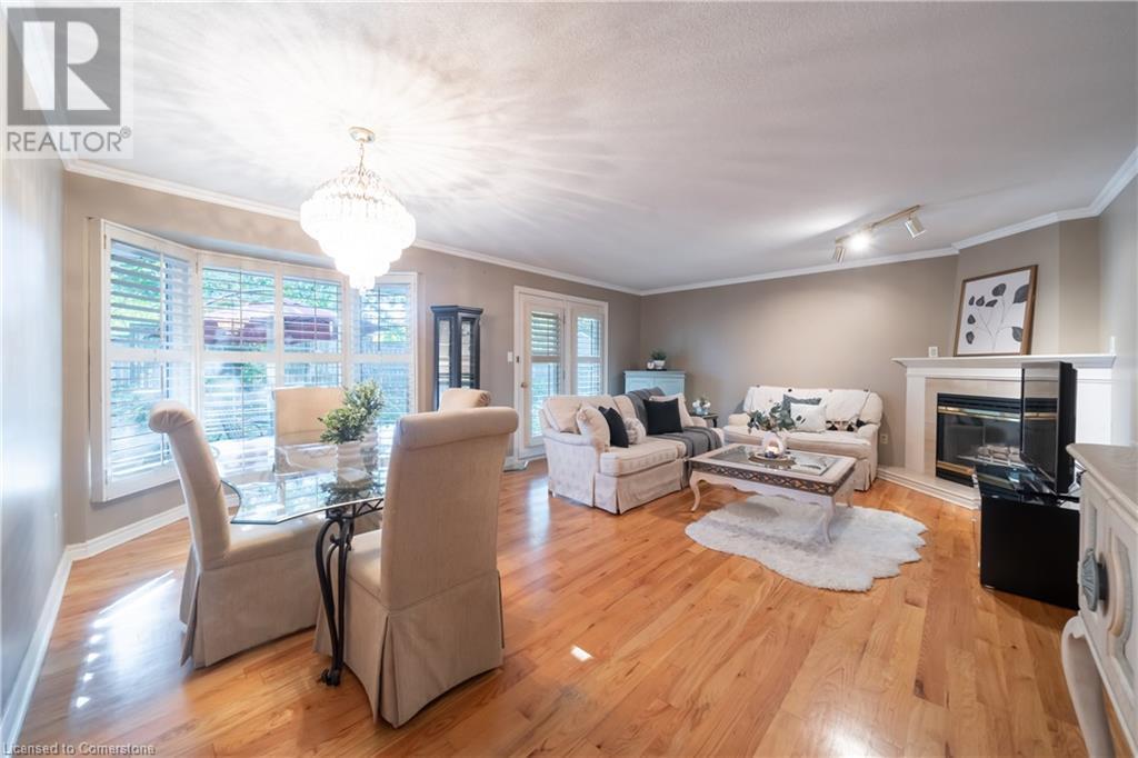 230 Meadowbrook Drive Unit# 6, Ancaster, Ontario  L9G 4V2 - Photo 4 - 40665656