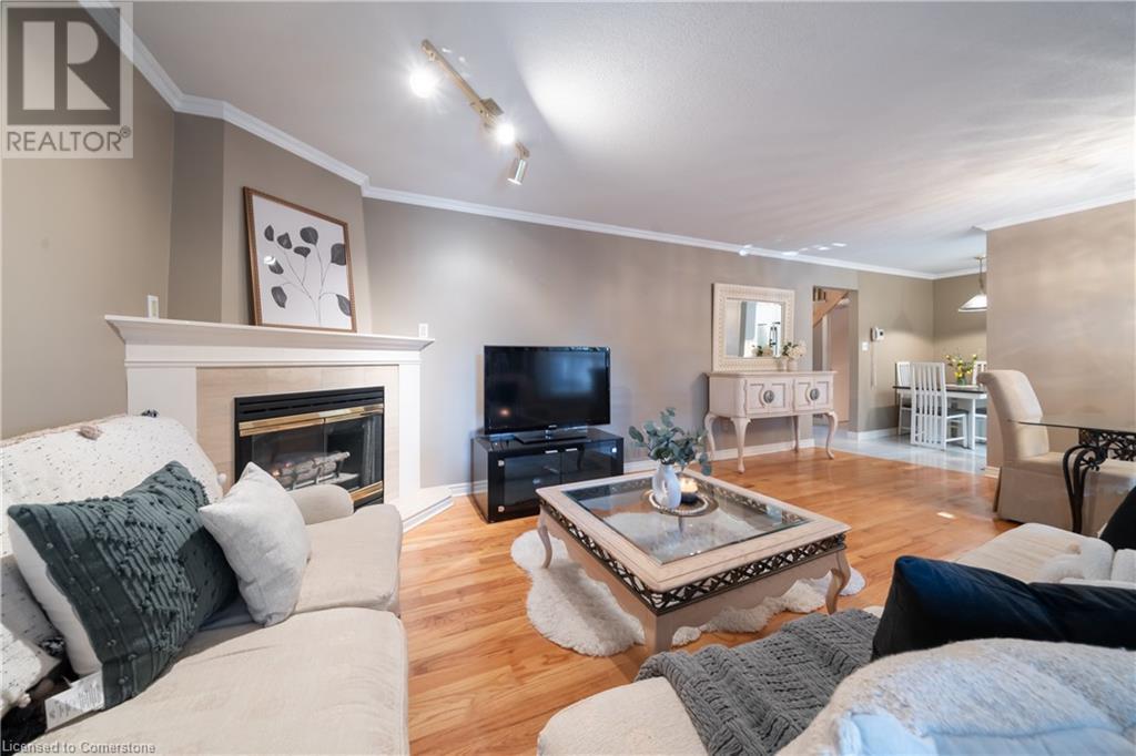 230 Meadowbrook Drive Unit# 6, Ancaster, Ontario  L9G 4V2 - Photo 7 - 40665656
