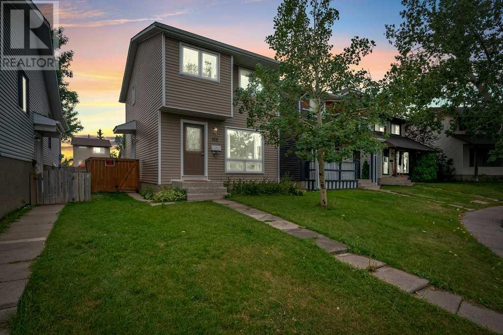 168 Castlegreen Close Ne, Calgary, Alberta  T3J 1Y6 - Photo 4 - A2172439