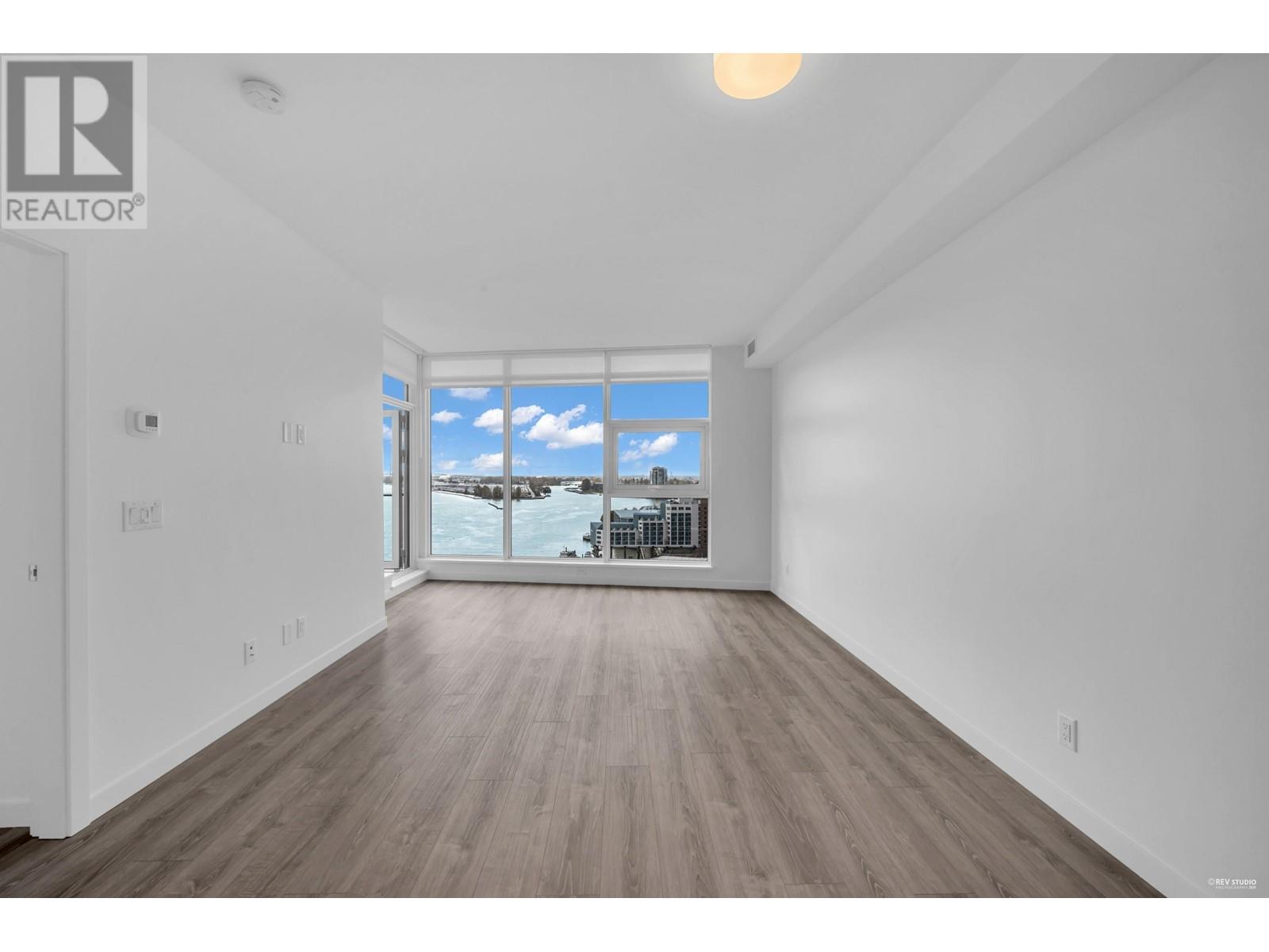 1402 680 Quayside Drive, New Westminster, British Columbia  V3M 0P2 - Photo 3 - R2938275