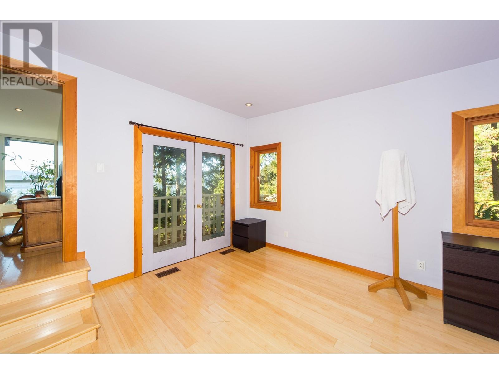 170 Highview Place, Lions Bay, British Columbia  V0N 2E0 - Photo 20 - R2938283