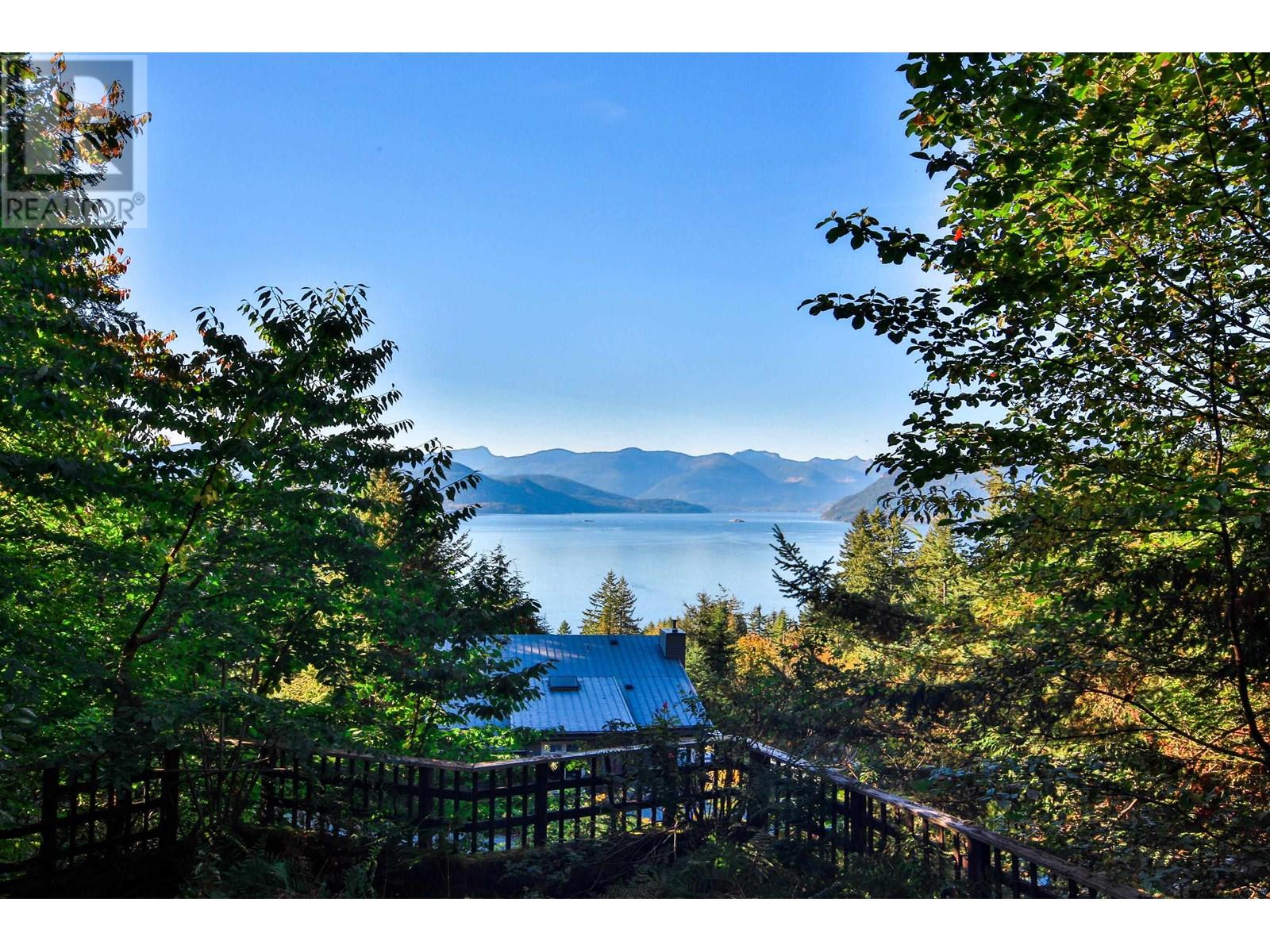 170 Highview Place, Lions Bay, British Columbia  V0N 2E0 - Photo 36 - R2938283