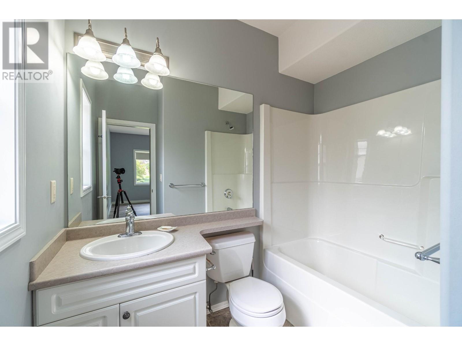 217 Sagewood Drive, Kamloops, British Columbia  V2H 1R1 - Photo 15 - 181475