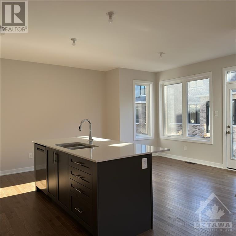 189 Conservancy Drive, Nepean, Ontario  K2J 7L8 - Photo 3 - 1417787