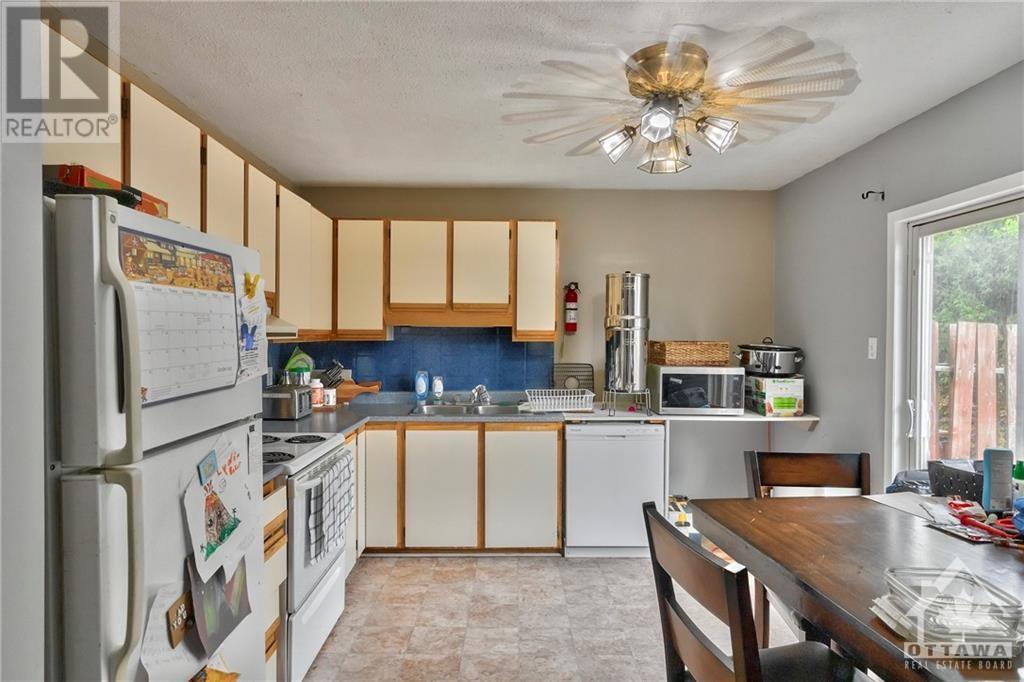 12,14,16 Craig Street, Perth, Ontario  K7H 3K1 - Photo 3 - 1417330