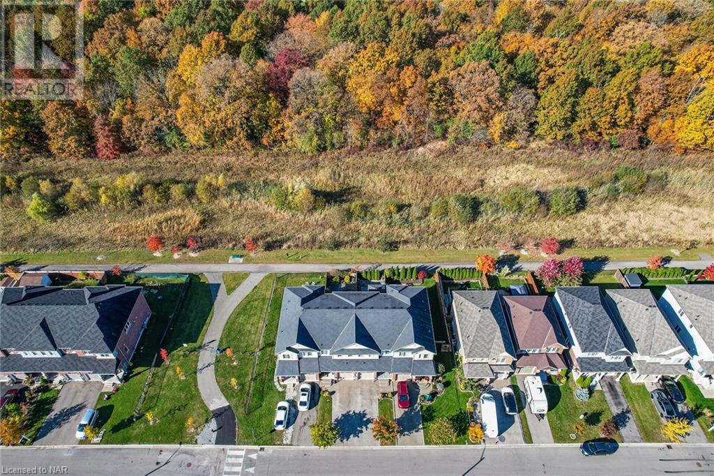 8681 Dogwood Crescent, Niagara Falls, Ontario  L2H 0K9 - Photo 39 - 40666278