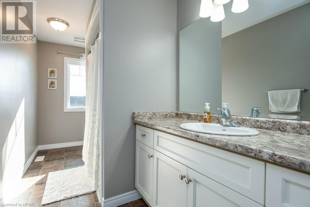36 Ahrens Drive, Stratford, Ontario  N5A 0E9 - Photo 35 - 40666997