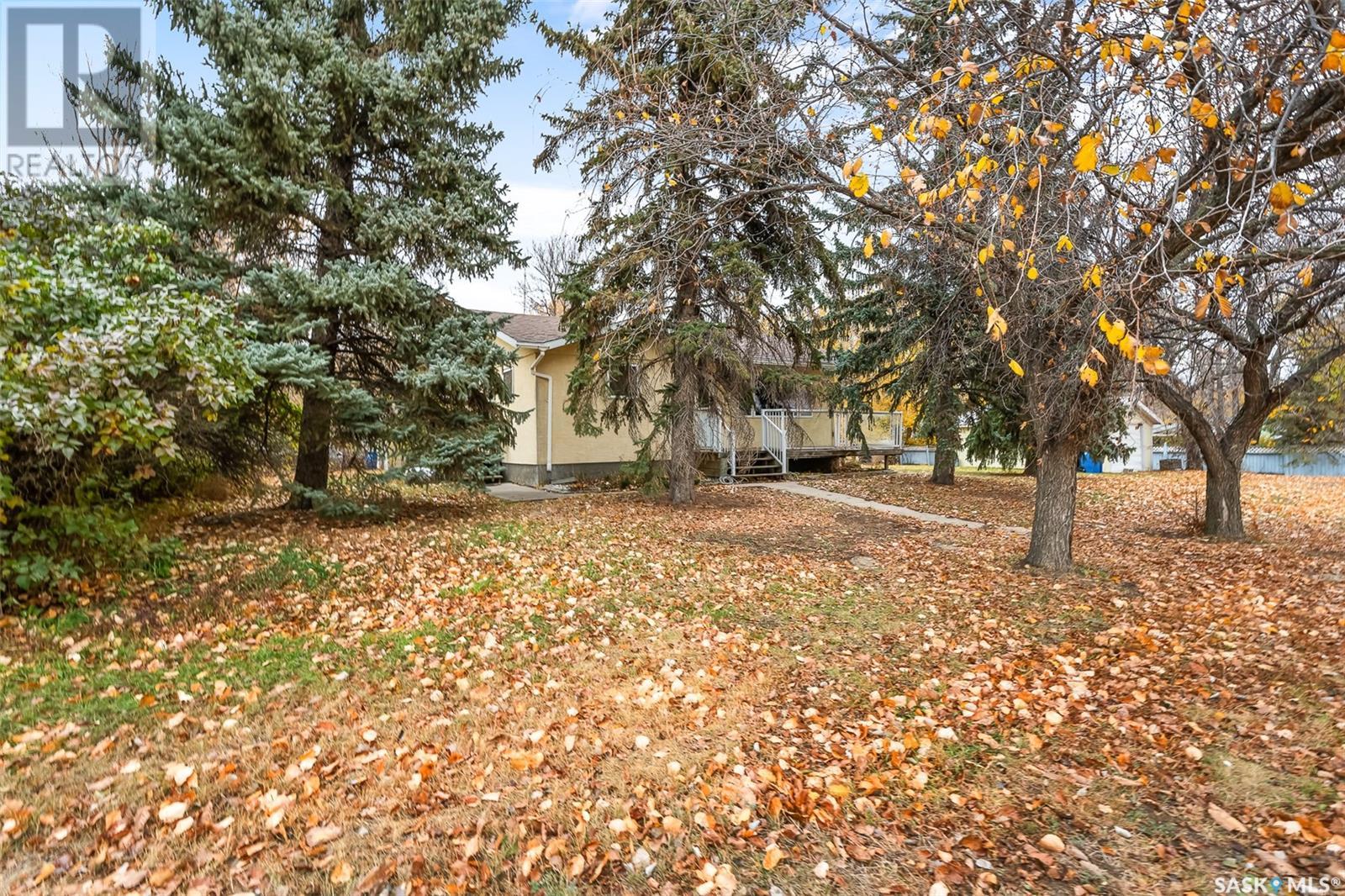 124 2nd Avenue, Mortlach, Saskatchewan  S0H 3E0 - Photo 34 - SK986754