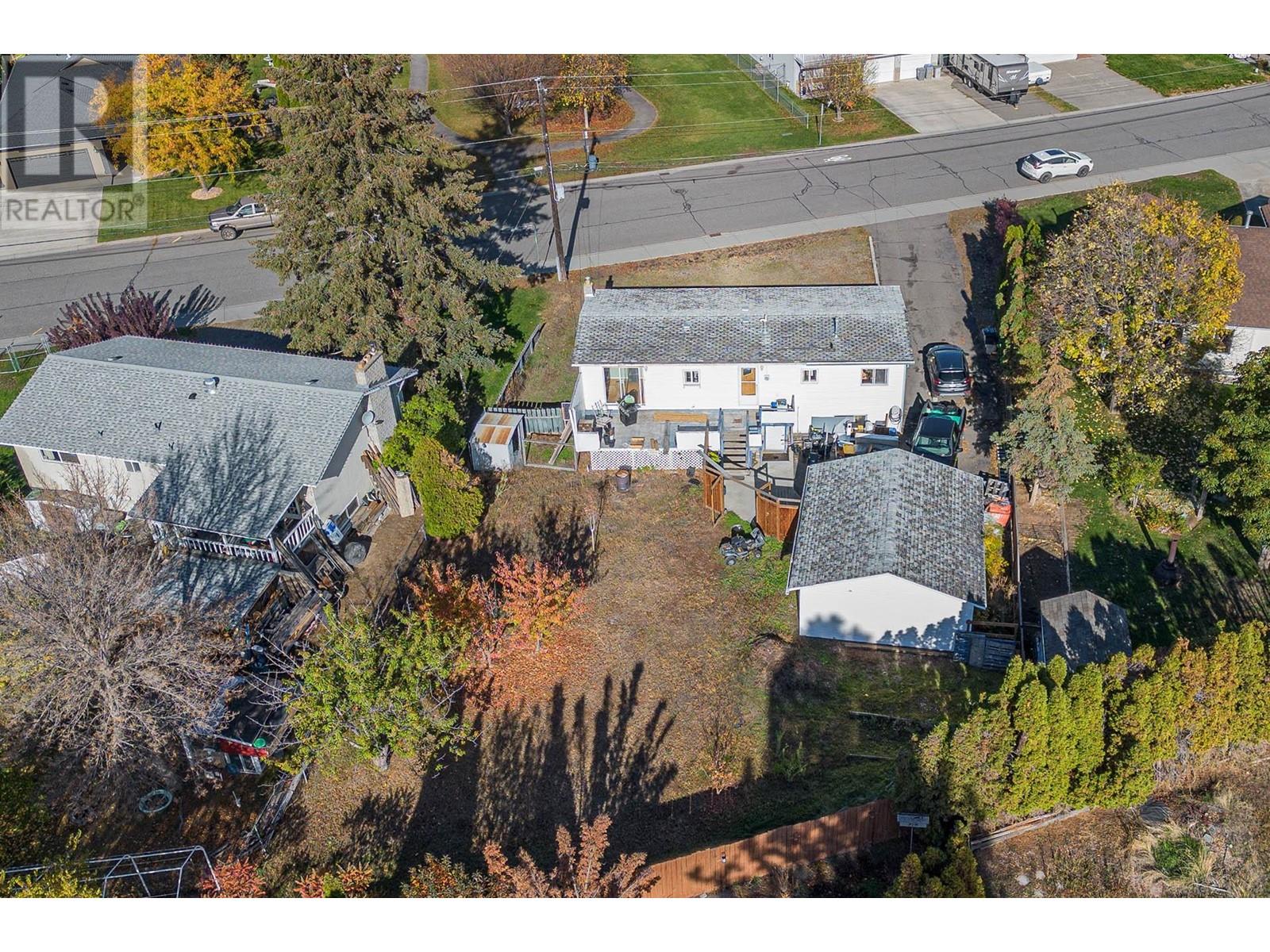 615 Harrington Rd, Kamloops, British Columbia  V2B 6T6 - Photo 38 - 181470