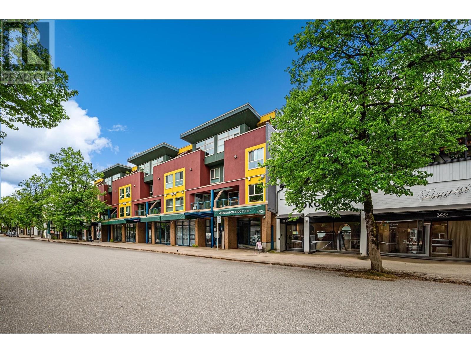 Listing Picture 11 of 16 : 3469 COMMERCIAL STREET, Vancouver / 溫哥華 - 魯藝地產 Yvonne Lu Group - MLS Medallion Club Member