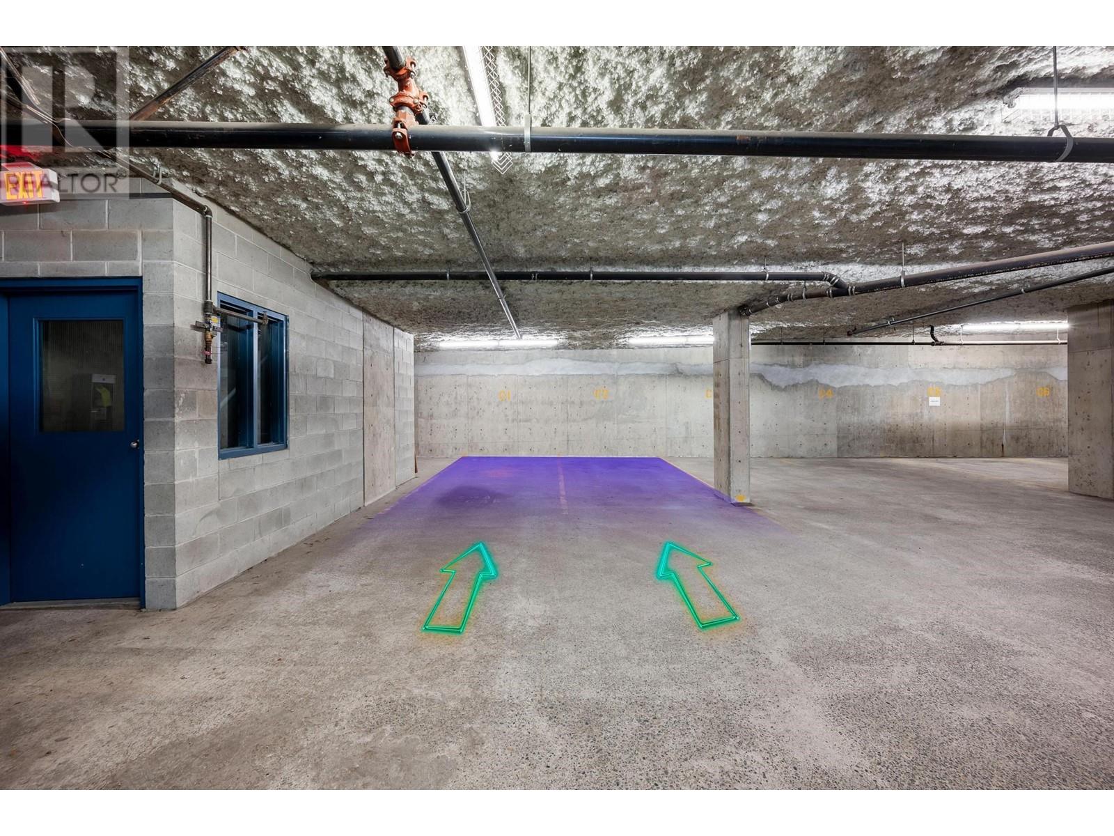 Listing Picture 8 of 16 : 3469 COMMERCIAL STREET, Vancouver / 溫哥華 - 魯藝地產 Yvonne Lu Group - MLS Medallion Club Member