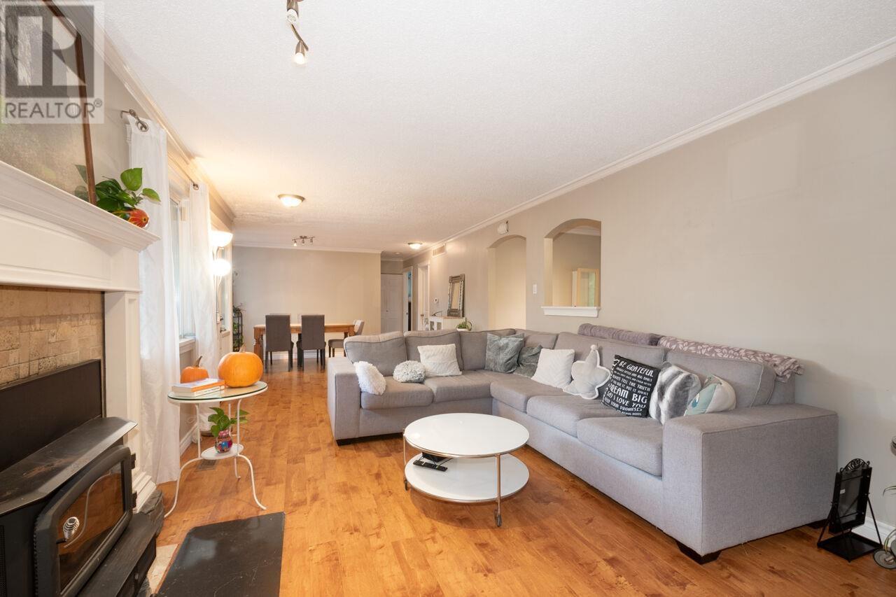 20899 Camwood Avenue, Maple Ridge, British Columbia  V2X 2N9 - Photo 8 - R2938216