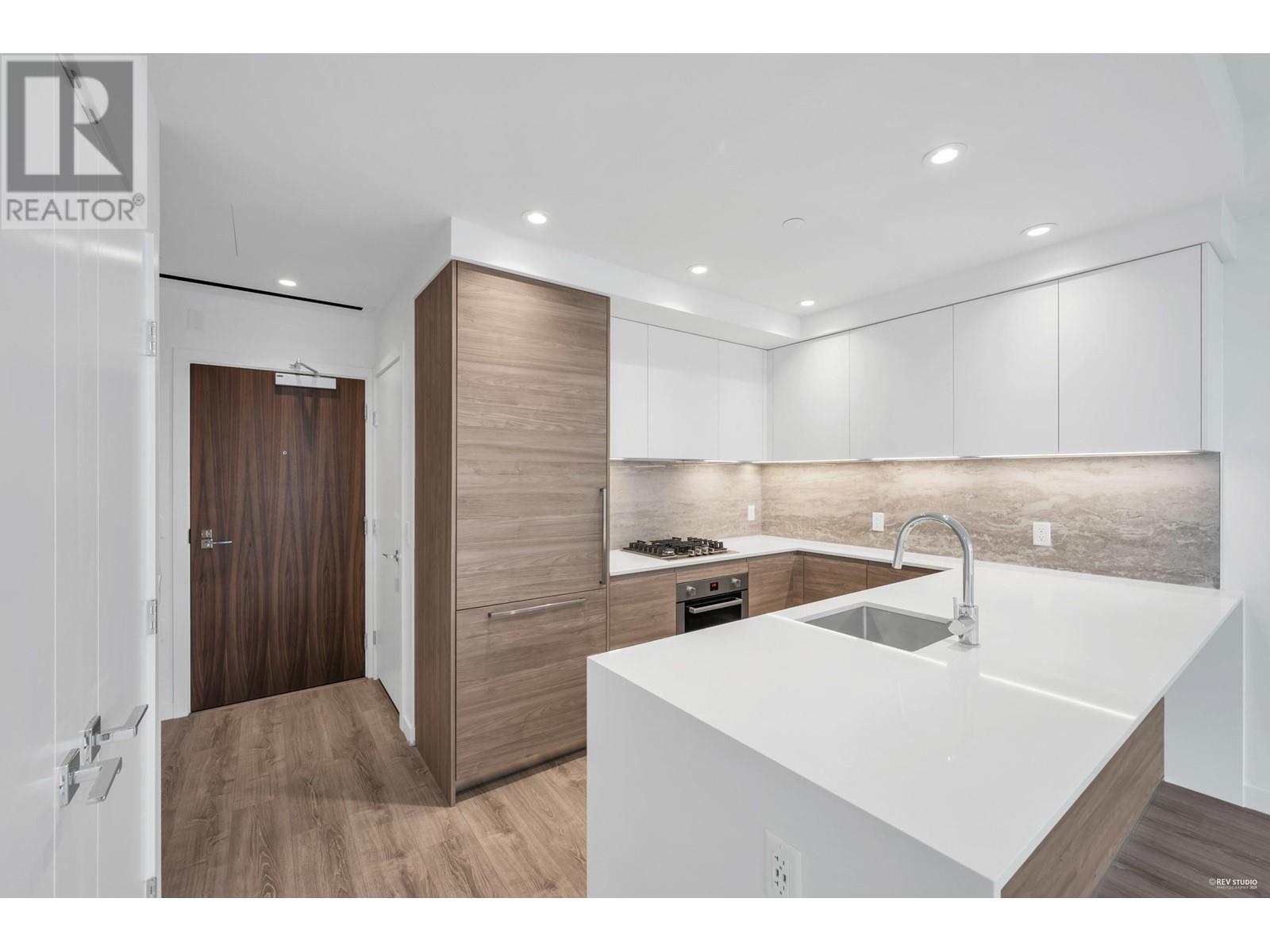 905 680 Quayside Drive, New Westminster, British Columbia  V3M 0P2 - Photo 8 - R2938253