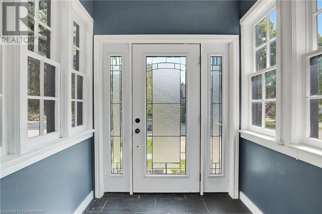 87 Simeon Street, Kitchener, Ontario  N2H 1S4 - Photo 4 - 40668330