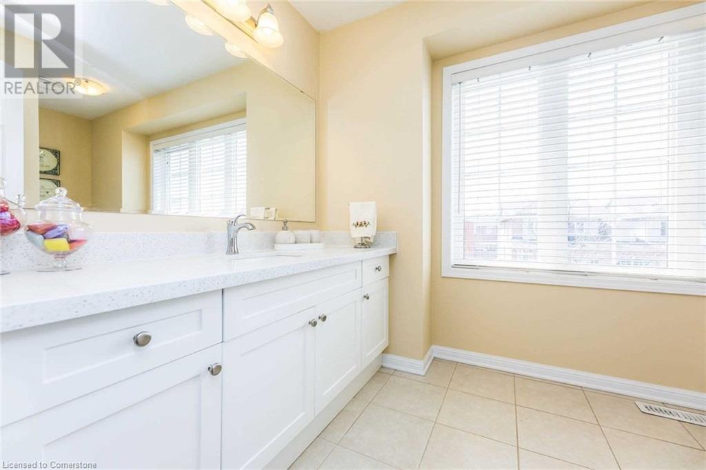 614 Cargill Path, Milton, Ontario  L9T 7X2 - Photo 15 - 40667424