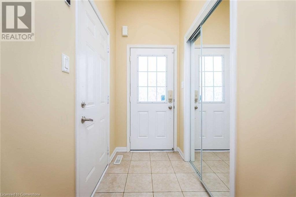 614 Cargill Path, Milton, Ontario  L9T 7X2 - Photo 4 - 40667424
