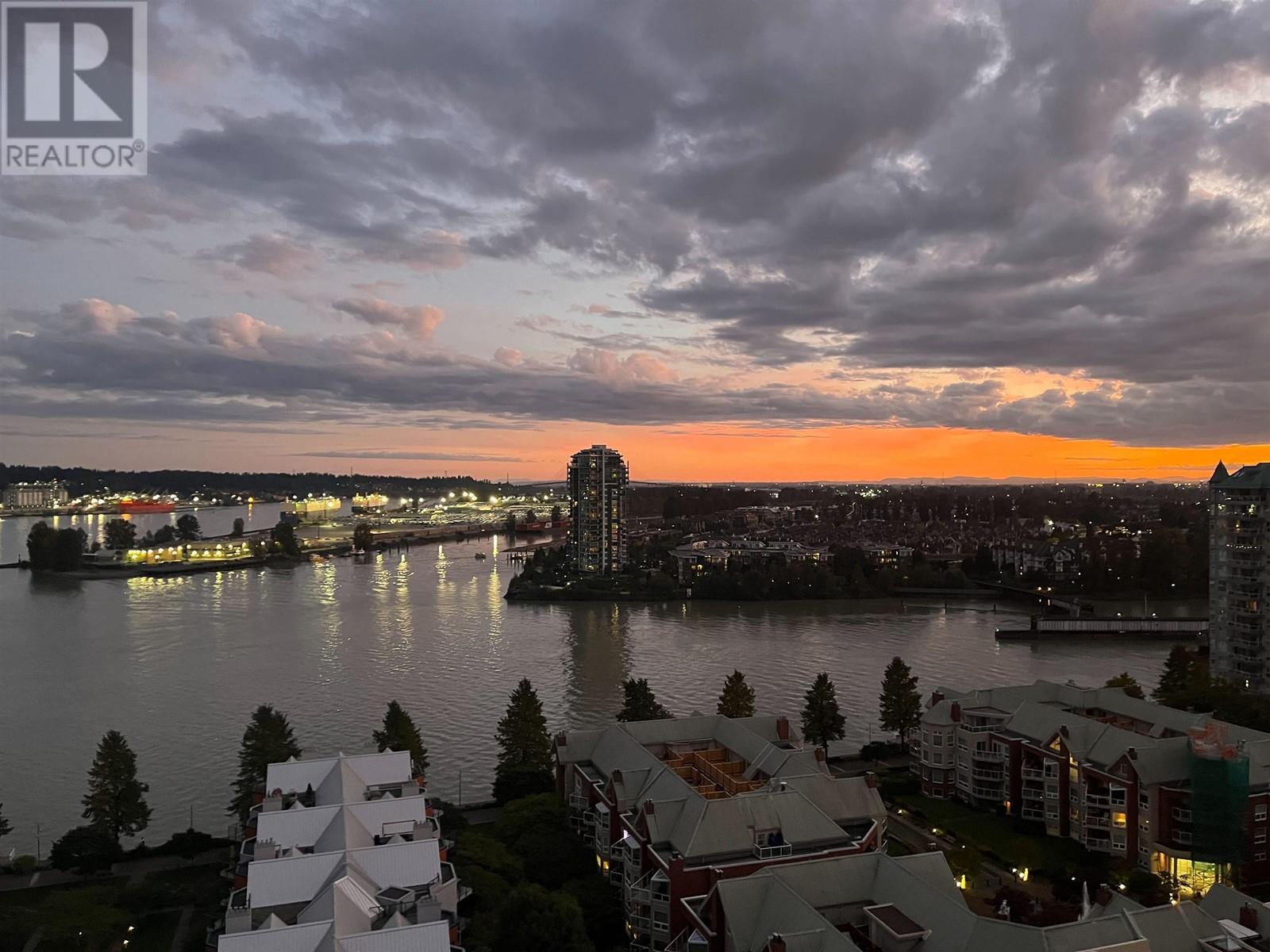 2002 1185 Quayside Drive, New Westminster, British Columbia  V3M 6T8 - Photo 1 - R2938381
