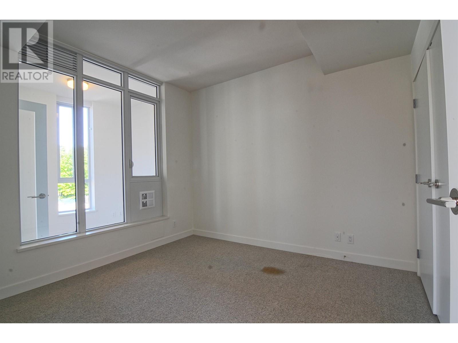 Listing Picture 14 of 34 : 302 7333 MURDOCH AVENUE, Richmond / 烈治文 - 魯藝地產 Yvonne Lu Group - MLS Medallion Club Member