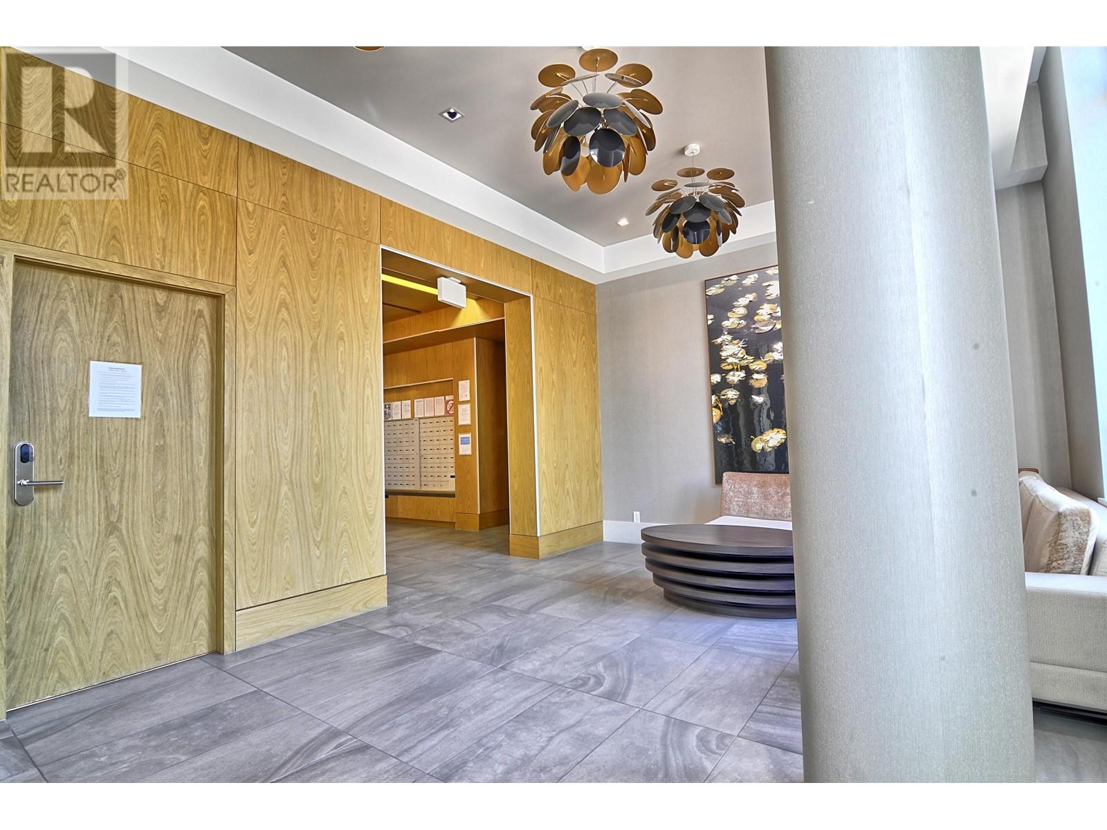 Listing Picture 33 of 34 : 302 7333 MURDOCH AVENUE, Richmond / 烈治文 - 魯藝地產 Yvonne Lu Group - MLS Medallion Club Member