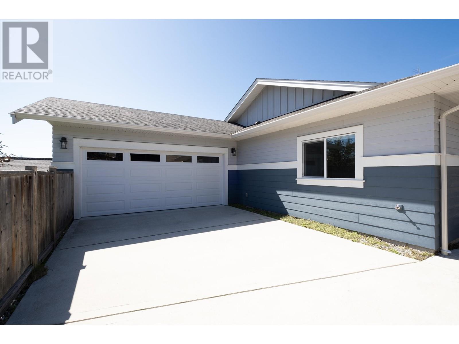 5438 Mccourt Road, Sechelt, British Columbia  V7Z 0N6 - Photo 39 - R2938369