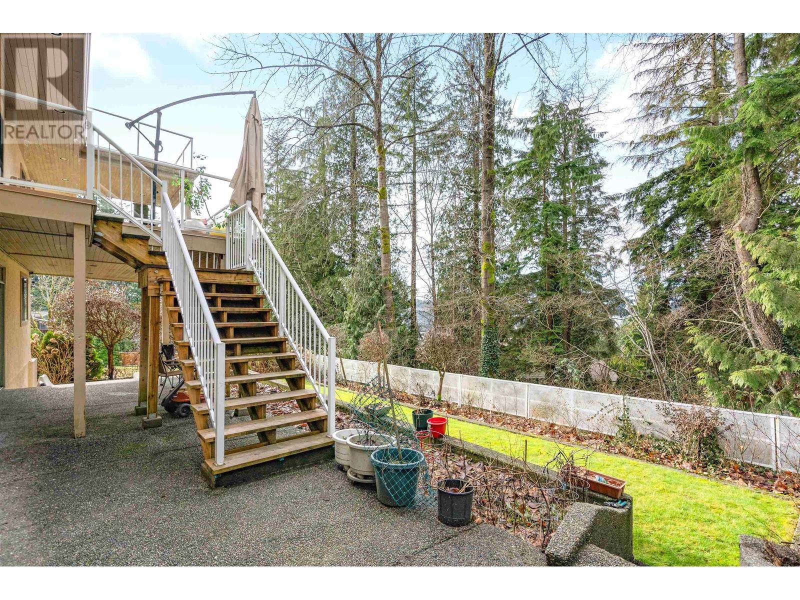 207 April Road, Port Moody, British Columbia  V3H 3V3 - Photo 34 - R2938385