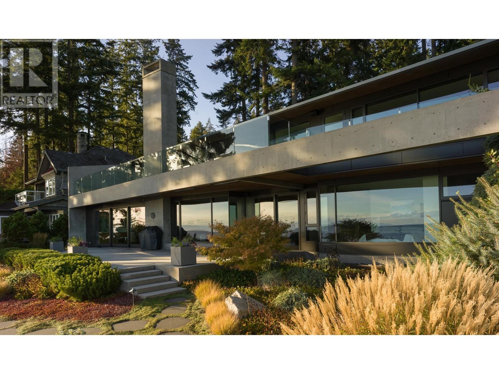 4097 Browning Road, Sechelt, British Columbia  V7Z 0A1 - Photo 1 - R2938405