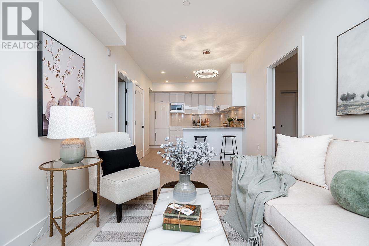 407 5399 Joyce Street, Vancouver, British Columbia  V5R 4H3 - Photo 1 - R2937077
