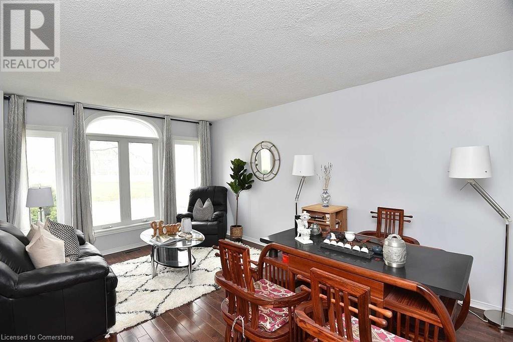 102 Huntingwood Avenue, Hamilton, Ontario  L9H 6X5 - Photo 7 - 40665718