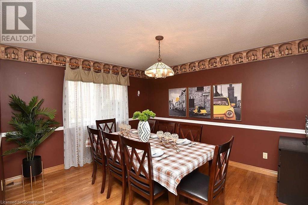 102 Huntingwood Avenue, Hamilton, Ontario  L9H 6X5 - Photo 8 - 40665718