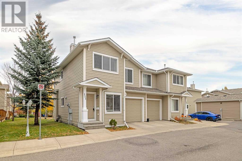 111 Bridleridge Manor Sw, Calgary, Alberta  T2Y 0A8 - Photo 3 - A2174320