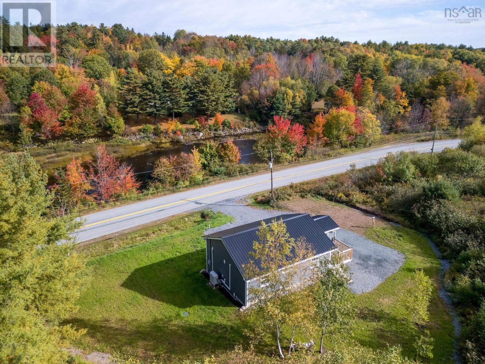 1261 Cornwall Road, Lower New Cornwall, Nova Scotia  B0J 2E0 - Photo 4 - 202425258