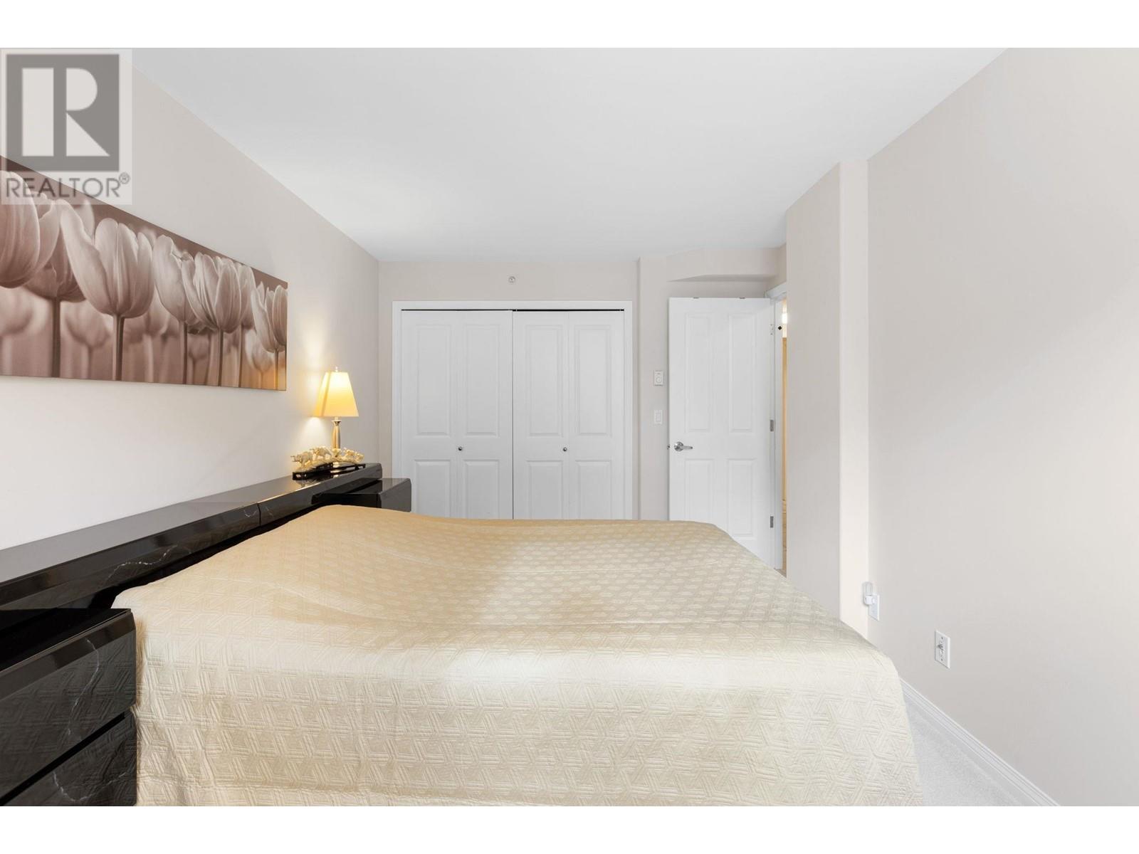 Listing Picture 20 of 40 : TH2 7080 ST. ALBANS ROAD, Richmond / 烈治文 - 魯藝地產 Yvonne Lu Group - MLS Medallion Club Member