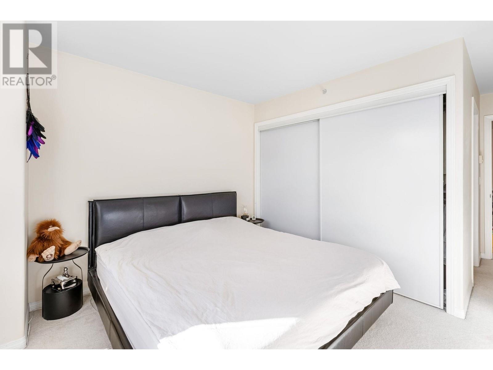 Listing Picture 22 of 40 : TH2 7080 ST. ALBANS ROAD, Richmond / 烈治文 - 魯藝地產 Yvonne Lu Group - MLS Medallion Club Member